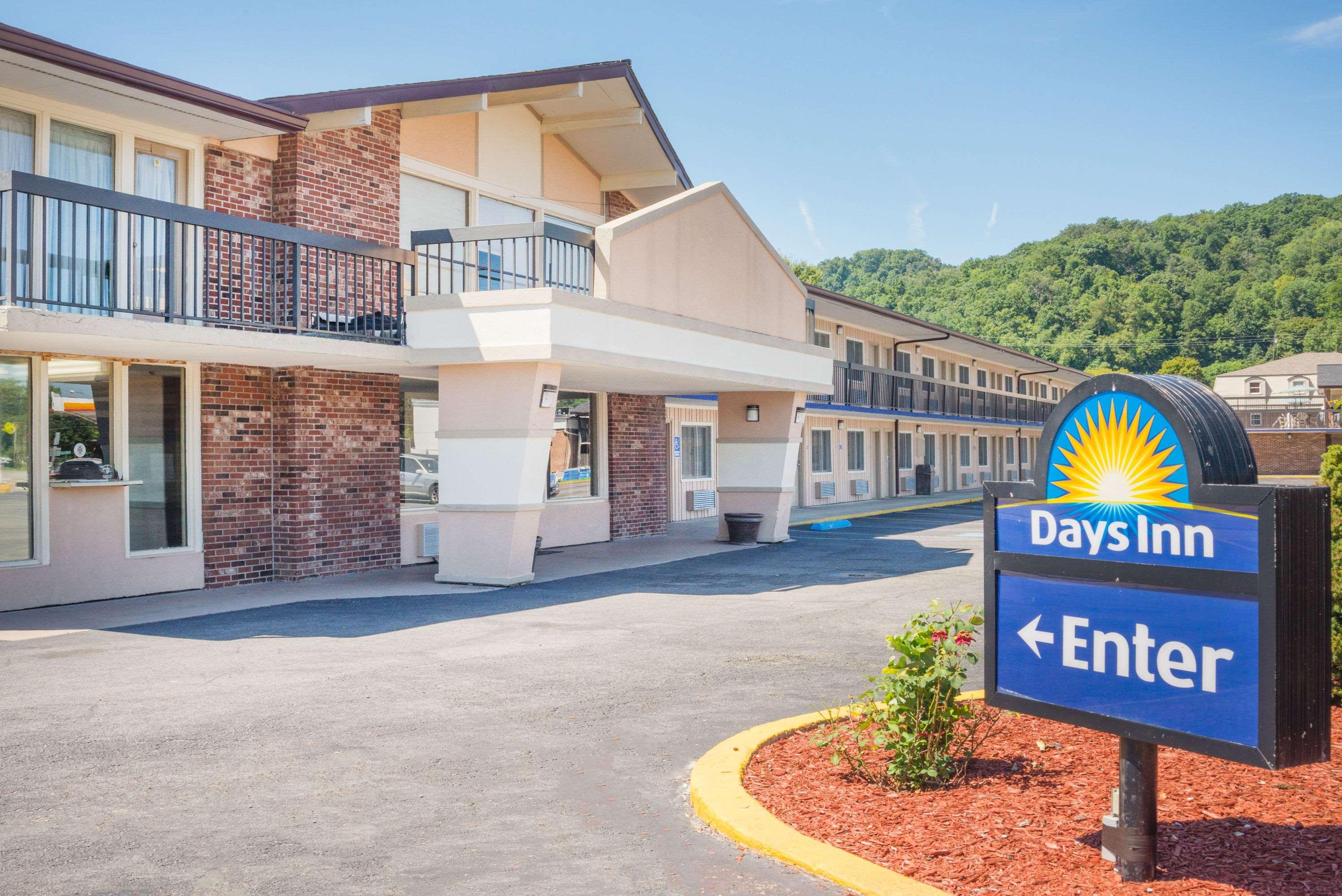 Days Inn By Wyndham Paintsville מראה חיצוני תמונה